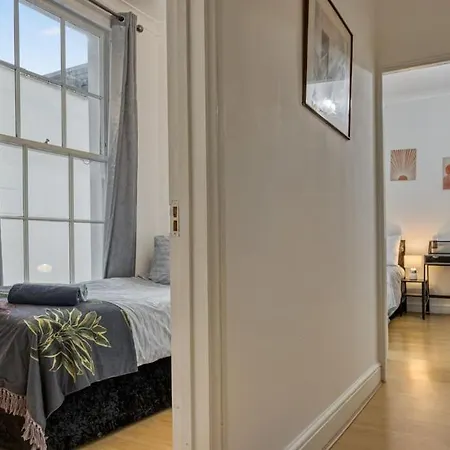 Cosy 2Br Retreat Near Paddington Station Apartment London Exterior photo